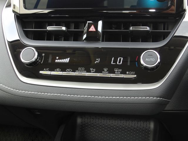 COROLLA TOURING HYBRID