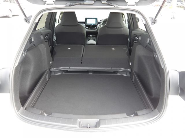 COROLLA TOURING HYBRID