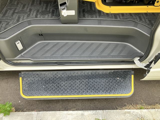 HIACE van 4WD