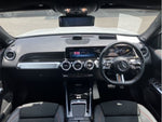 MERCEDES BENZ GLB