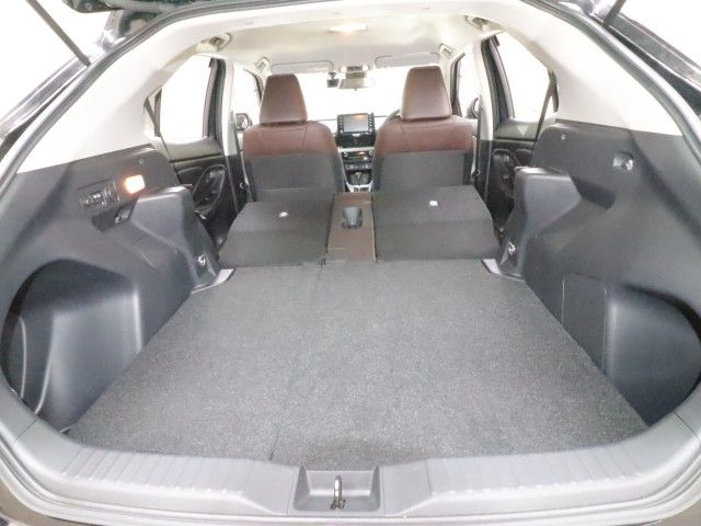 YARIS CROSS HYBRID