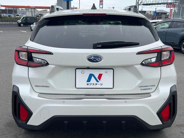 CROSSTREK