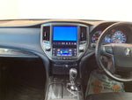 CROWN sedan hybrid