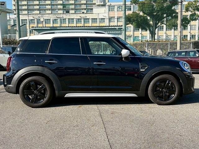 MINI COOPER D CROSSOVER