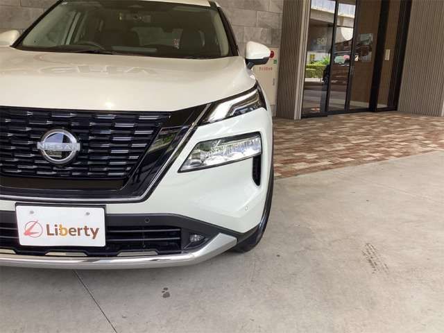 X-TRAIL HYBRID 4WD