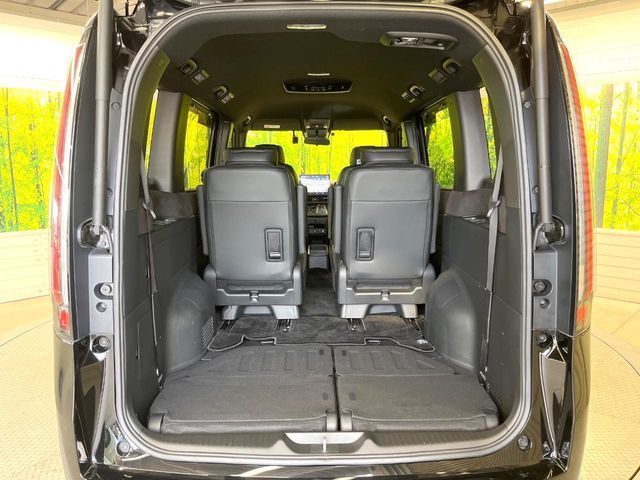 STEPWAGON e:HEV SPADA