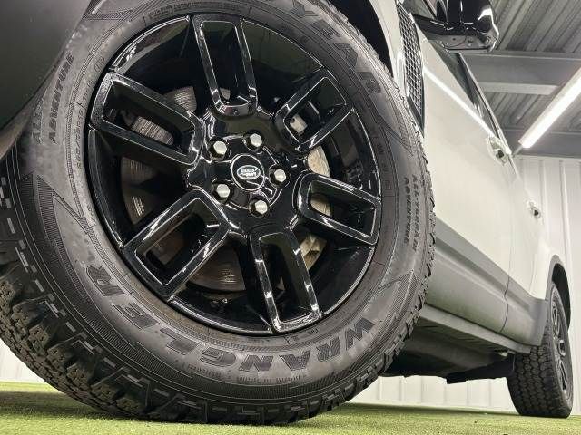ROVER DEFENDER