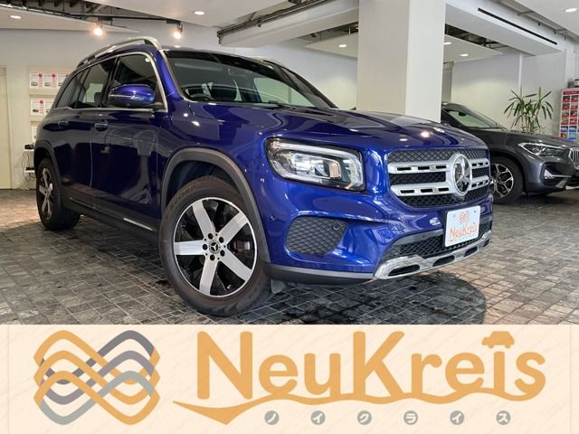 MERCEDES BENZ GLB