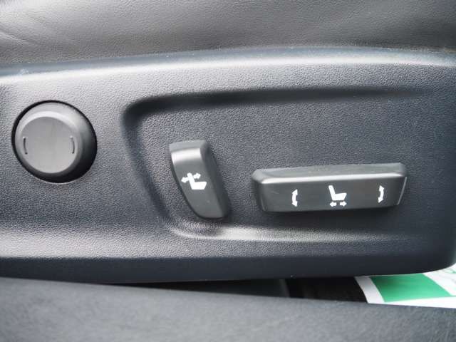LEXUS IS300h