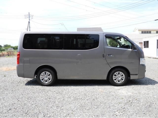 CARAVAN van 2WD
