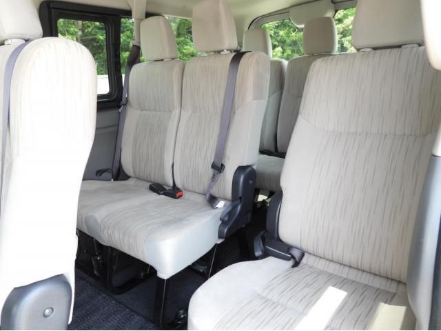 CARAVAN van 2WD