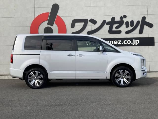 DELICA D:5 4WD