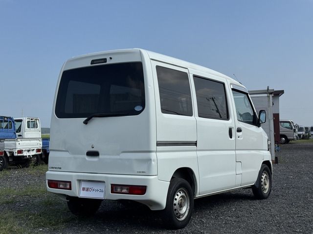MINICAB van