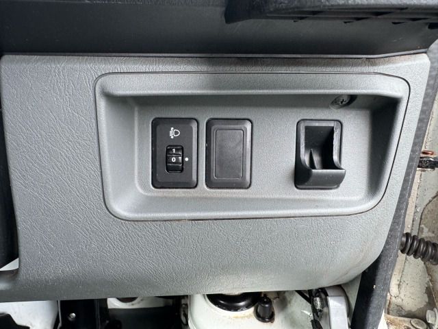 MINICAB van