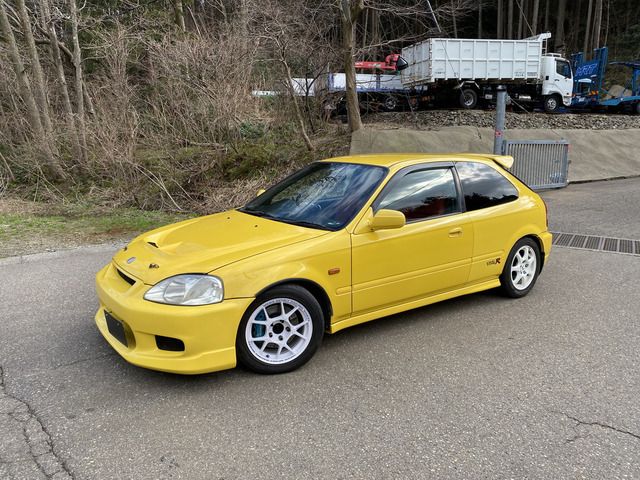 CIVIC hatchback