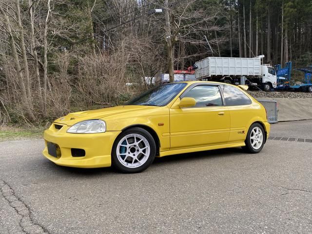 CIVIC hatchback