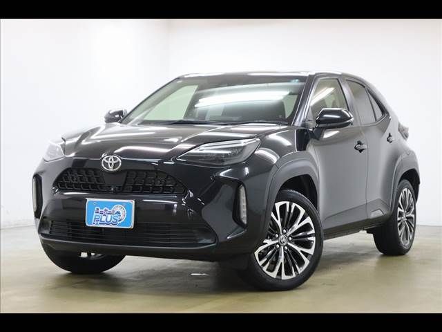 YARIS CROSS