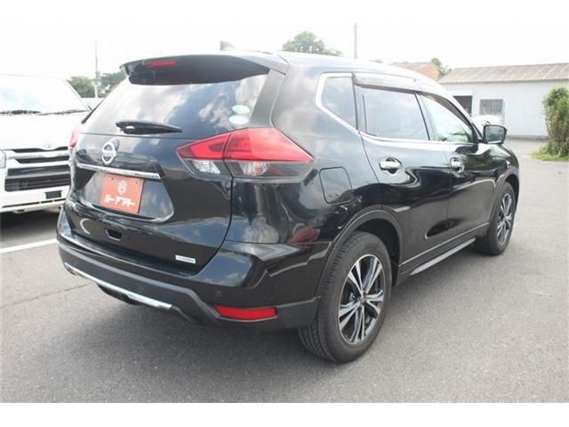 X-TRAIL 2WD