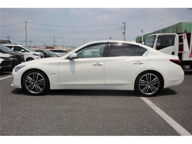 SKYLINE HYBRID