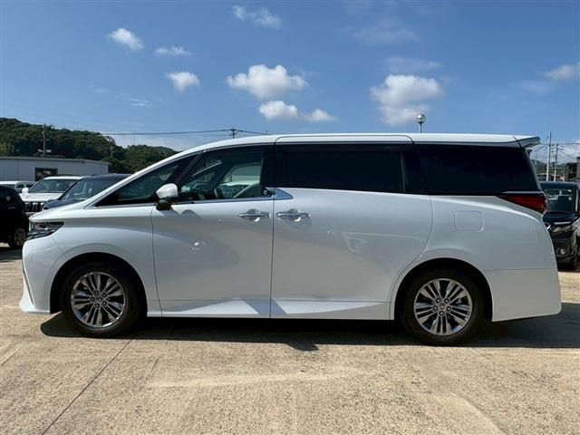 ALPHARD hybrid