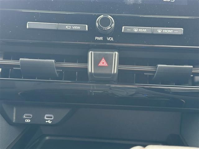 ALPHARD hybrid