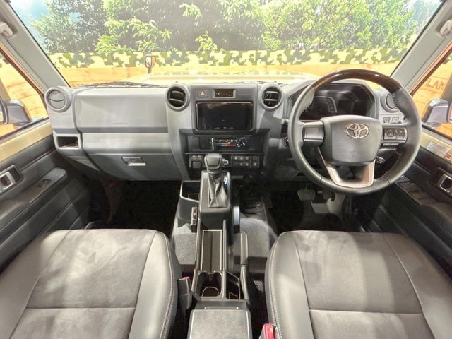 LANDCRUISER 70