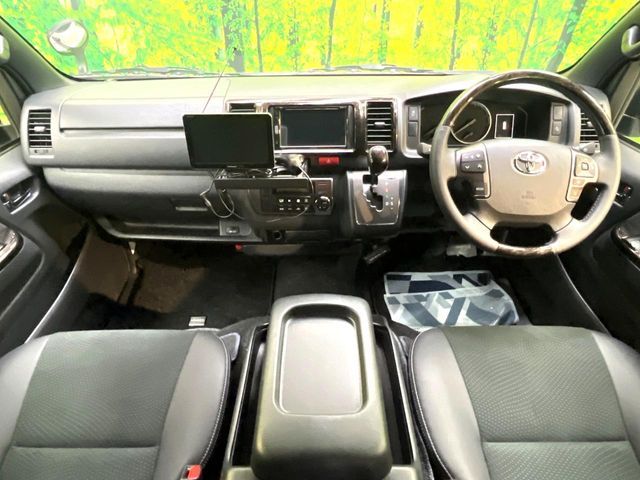 HIACE van 2WD