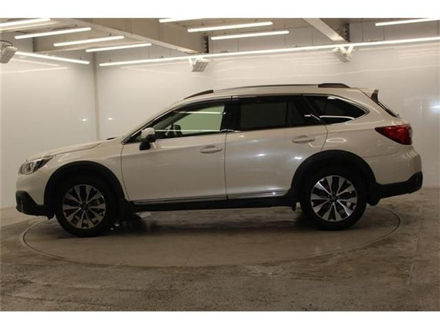 LEGACY OUTBACK