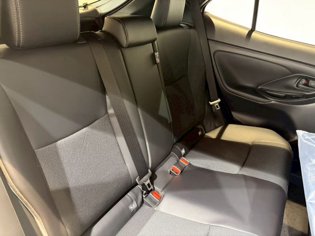 YARIS CROSS HYBRID