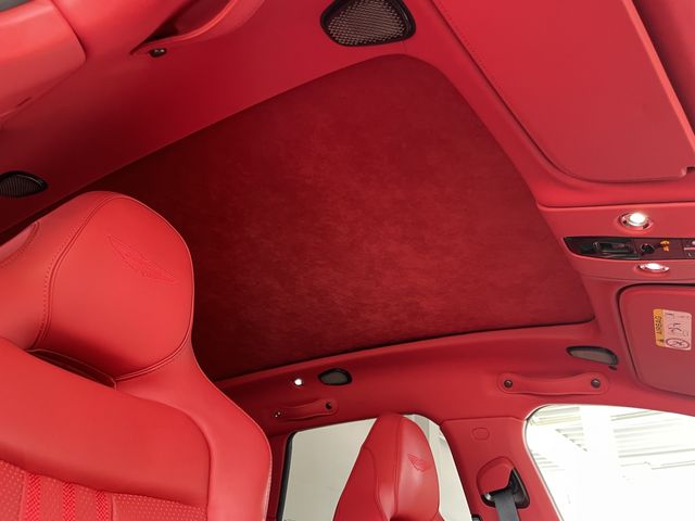 ASTON MARTIN SUV