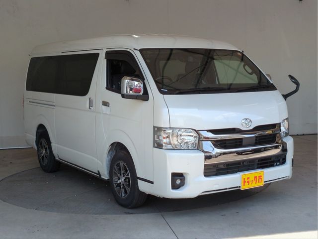 HIACE van 2WD