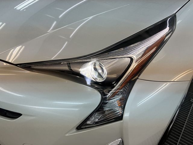 PRIUS 4WD