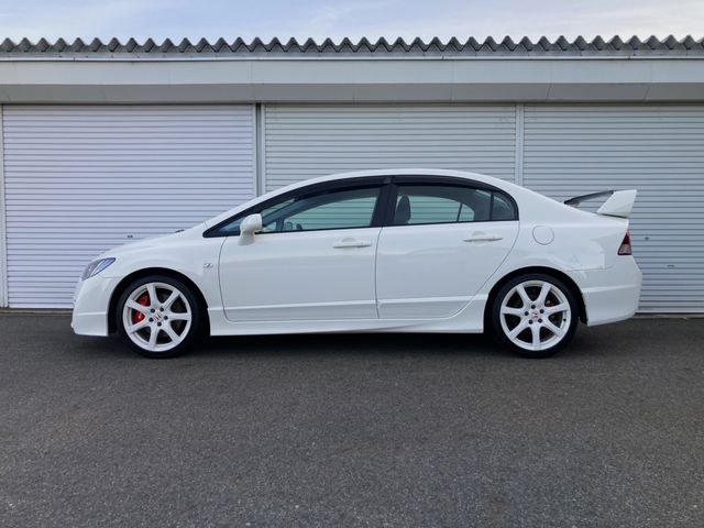 CIVIC sedan