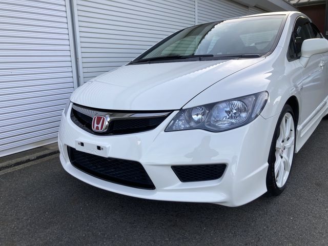 CIVIC sedan