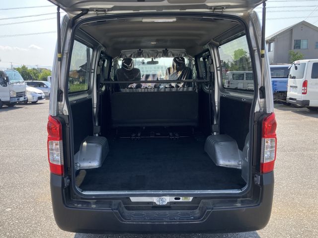 NV350 CARAVAN 1.2t