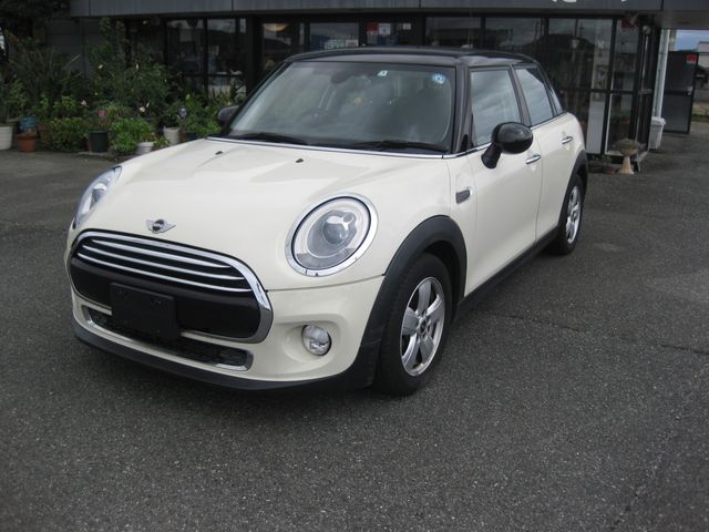 BMW MINI COOPER 5DOOR