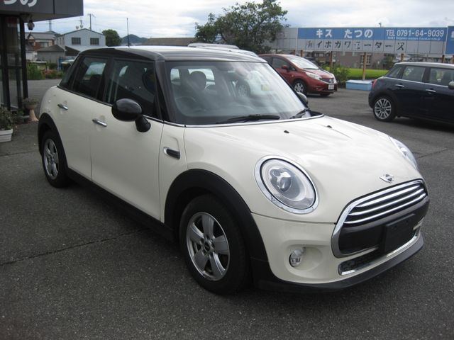 BMW MINI COOPER 5DOOR