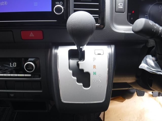 HIACE wagon