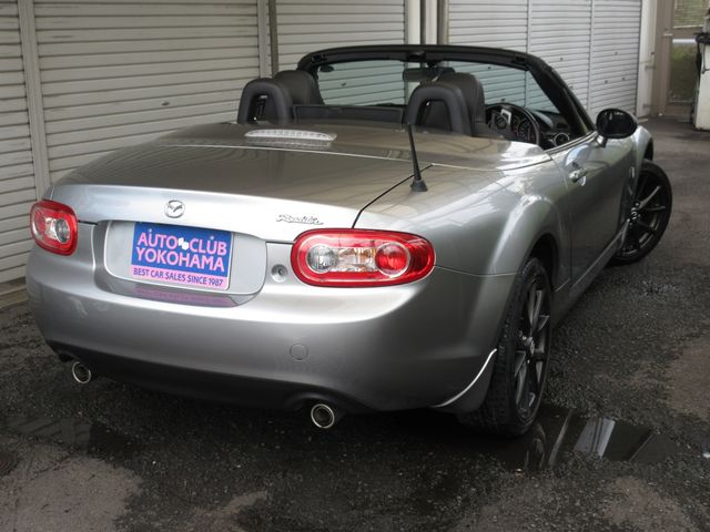 ROADSTER