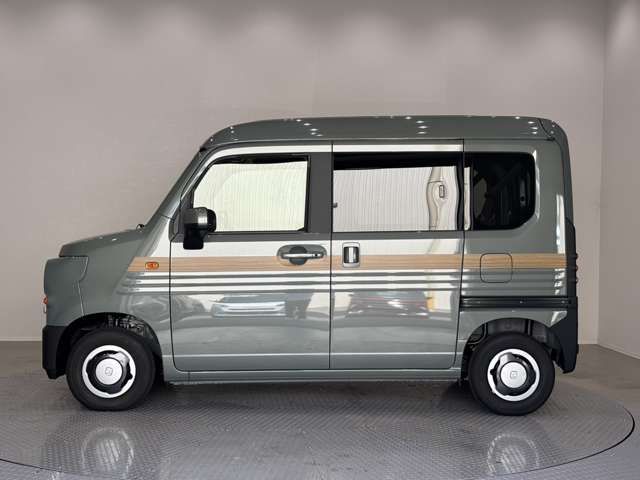 N-VAN