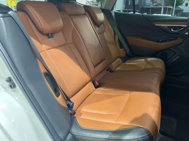 LEGACY OUTBACK