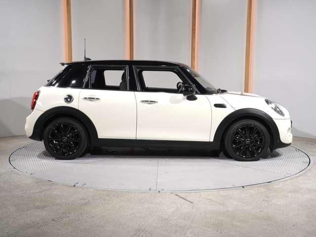 MINI COOPER S 5DOOR