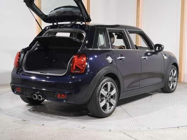 MINI COOPER SD 5DOOR