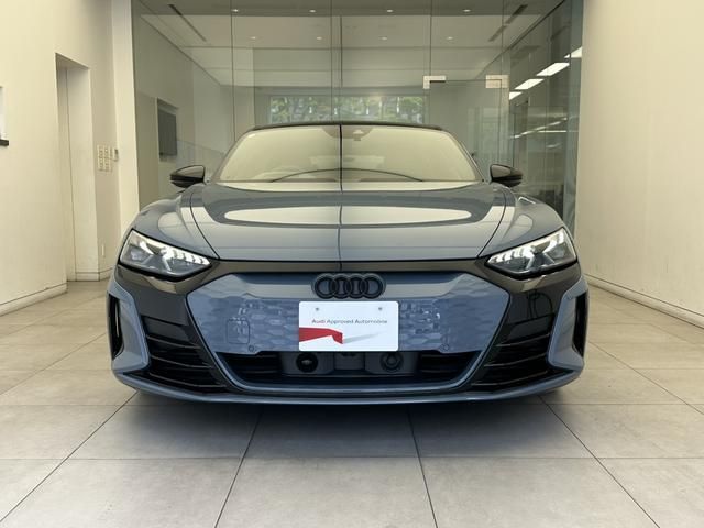 AUDI RS e-tron GT