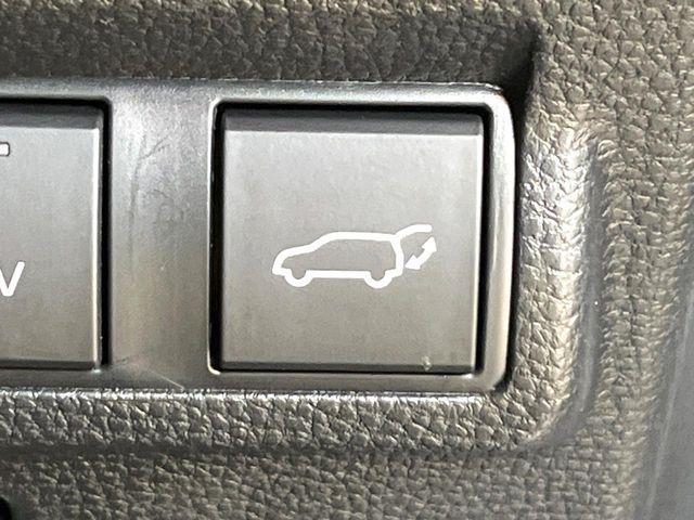 COROLLA CROSS HYBRID