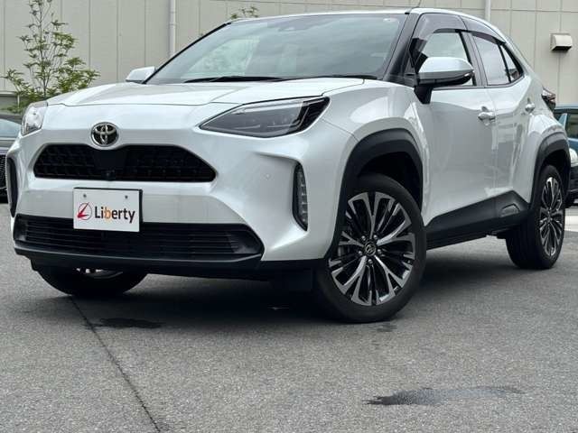 YARIS CROSS