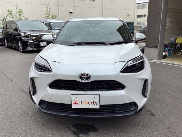YARIS CROSS