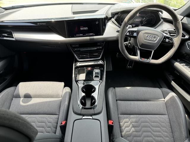 AUDI RS e-tron GT