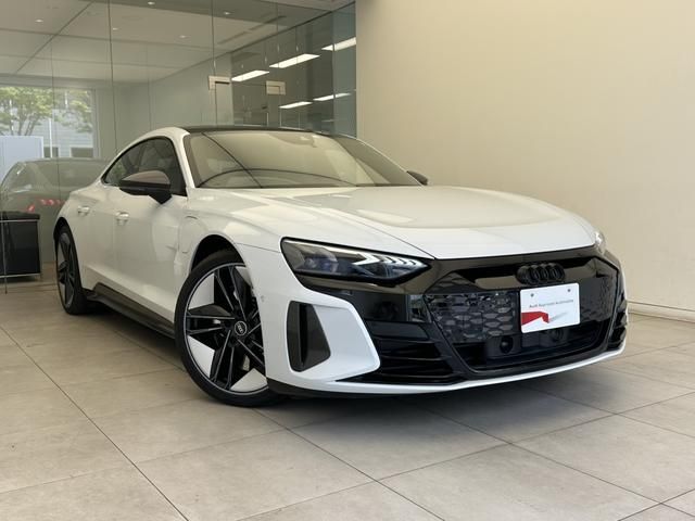 AUDI RS e-tron GT