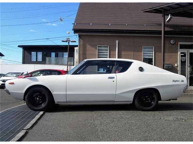 SKYLINE coupe